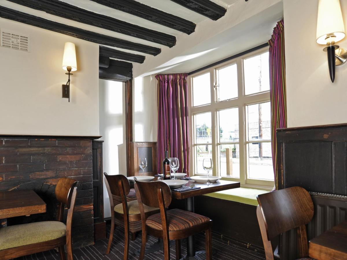 The Red Lion Hotel Whittlesford Dış mekan fotoğraf