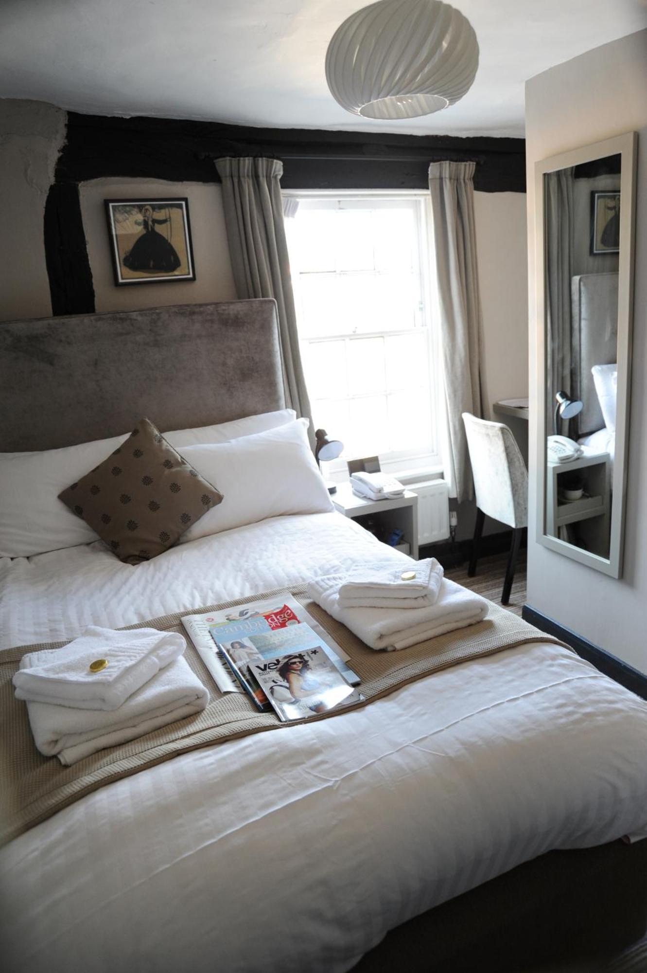 The Red Lion Hotel Whittlesford Dış mekan fotoğraf
