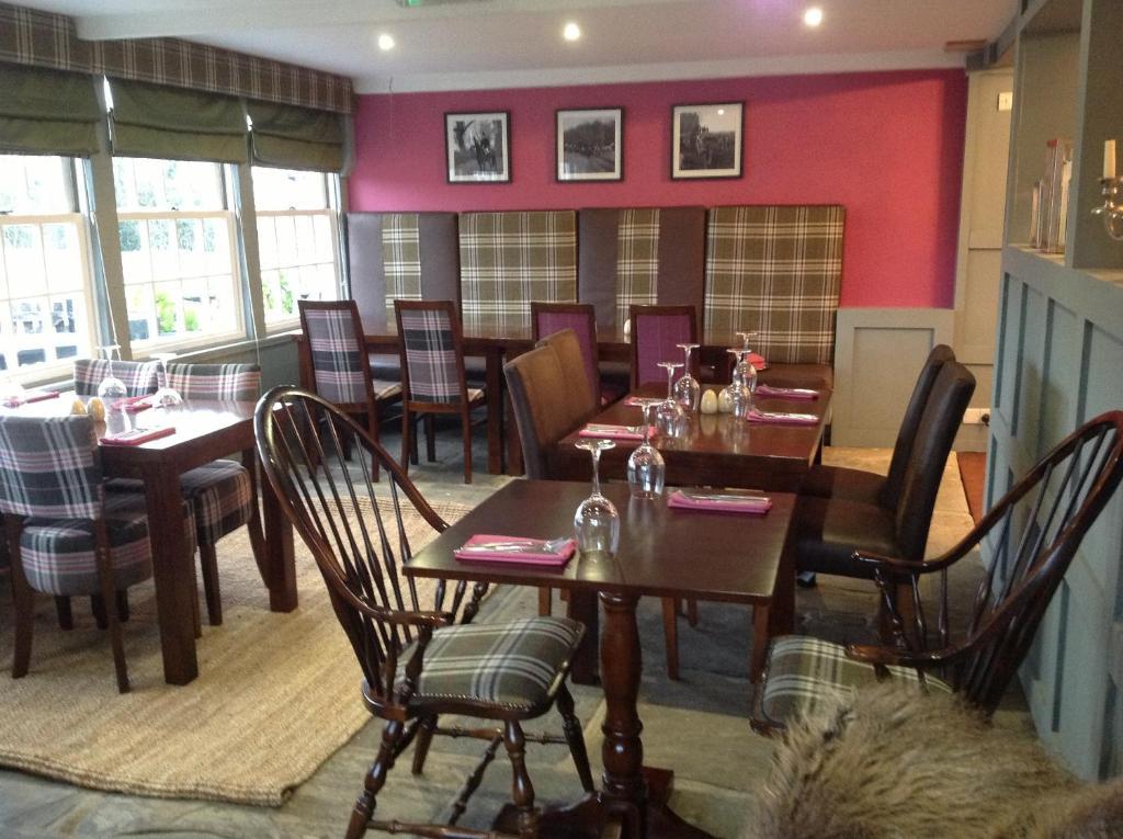 The Red Lion Hotel Whittlesford Dış mekan fotoğraf